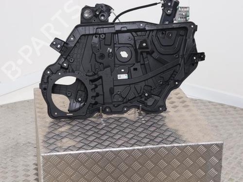 Used Front right window mechanism Front right window mechanism TESLA MODEL Y (5YJY) EV All-wheel Drive (450 hp) 40474246 40474246