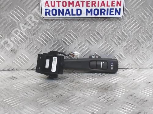 steering-column-stalk-volvo-v40-hatchback-525-2012-2013-2014-2015-2016-2017-2018-2019-40361201 main image