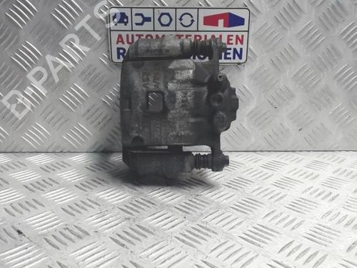 Used Right front brake caliper Right front brake caliper FORD FIESTA VI (CB1, CCN) 1.0 EcoBoost (100 hp) 40365956 40365956