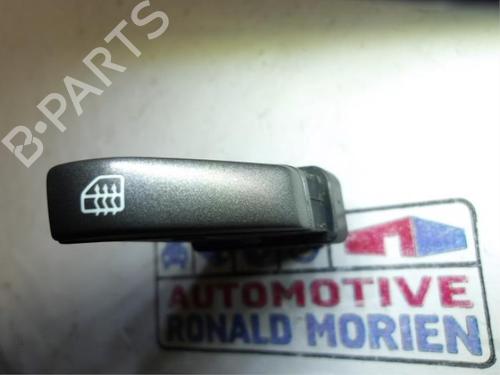 Used Switch Switch VW PHAETON (3D1, 3D2, 3D3, 3D4, 3D6, 3D7, 3D8, 3D9) 3.2 V6 4motion (241 hp) 40387283 40387283