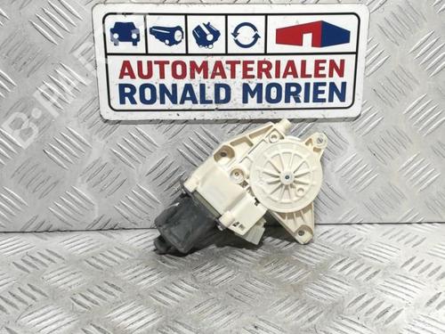 Used Electronic module Electronic module MERCEDES-BENZ E-CLASS T-Model (S212) E 250 CDI / BlueTEC (212.203, 212.204) (204 hp) 40431165 40431165