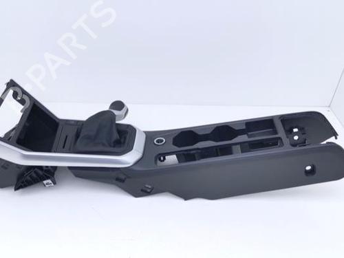 middle-console-vw-polo-vi-aw1-bz1-ae1-2017-40419253 main image