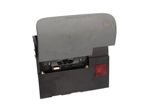 ashtray-audi-tt-8n3-1998-1999-2000-2001-2002-2003-2004-2005-2006-2007-40398559 main image