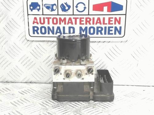 abs-pump-volvo-v40-hatchback-525-2012-2013-2014-2015-2016-2017-2018-2019-40368294 main image