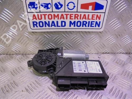 Used Electronic module Electronic module AUDI A4 B6 Avant (8E5) 2.0 (130 hp) 40431025 40431025