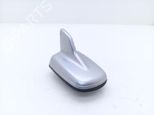 antennabase-audi-a4-b9-avant-8w5-8wd-2015-40427429 main image