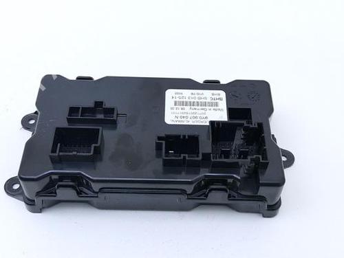 Used Control unit Control unit PORSCHE CAYENNE (9YA) 3.0 AWD (9YAAA1) (340 hp) 40421566 40421566