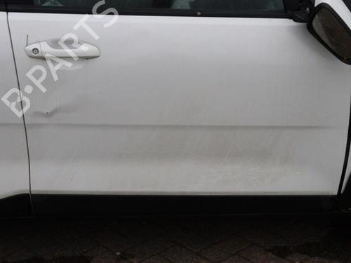 right-front-door-kia-stonic-yb-2017-40417029 main image