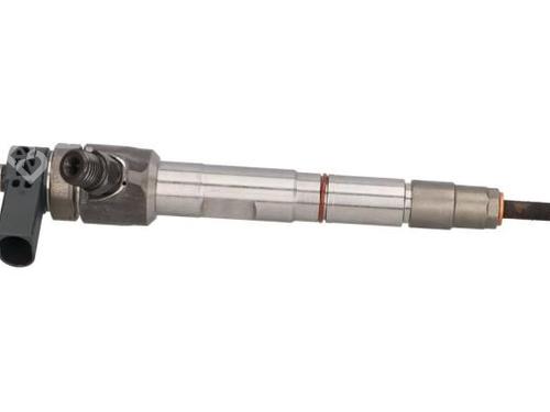 Used Injector Injector SKODA RAPID (NH3, NK3, NK6) 1.6 TDI (115 hp) 40398102 40398102
