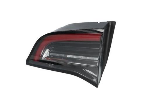 Used Right taillight Right taillight TESLA MODEL 3 (5YJ3) EV Performance AWD (513 hp) 40396597 40396597
