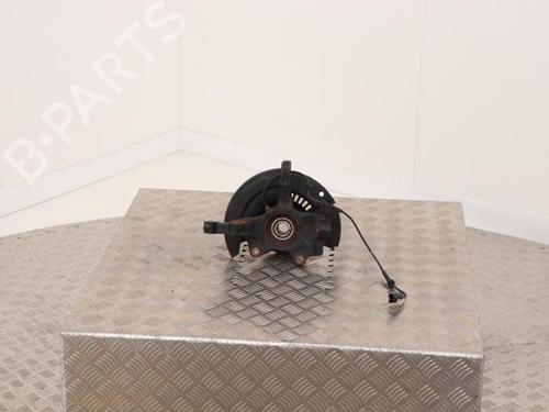 right-front-steering-knuckle-renault-clio-v-b7_-2019-40398646 main image