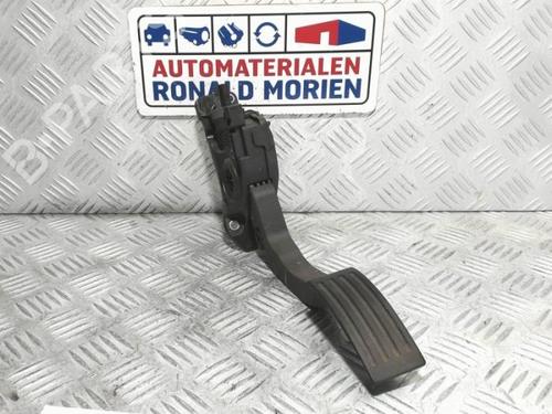 pedal-volvo-v40-hatchback-525-2012-2013-2014-2015-2016-2017-2018-2019-40363204 main image
