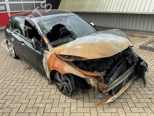 Left front suspension arm VW GOLF VIII (CD1, DA1) 1.5 TSI | BP40421527M12 - Image 5