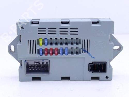 Used Fuse box Fuse box LAND ROVER RANGE ROVER VELAR (L560) 3.0 D300 SDV6 4x4 (300 hp) 40426138 40426138