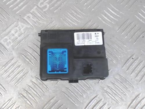 Used Electronic module Electronic module PEUGEOT 308 SW II (LC_, LJ_, LR_, LX_, L4_) 1.6 BlueHDi 120 (120 hp) 40468590 40468590