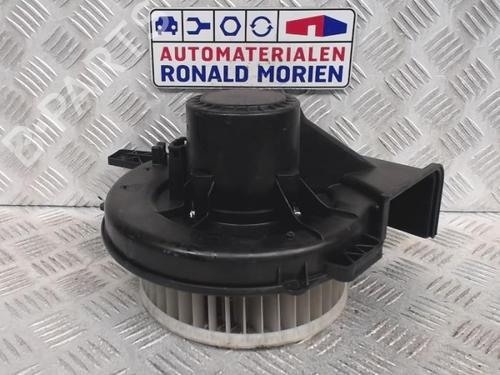 heater-blower-motor-vw-fox-hatchback-5z1-5z3-5z4-2003-2004-2005-2006-2007-2008-2009-2010-2011-2012-2013-2014-2015-40381097 main image