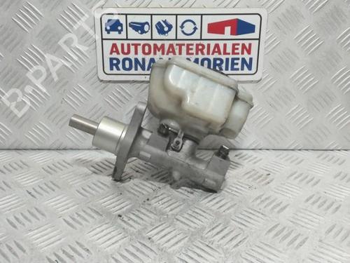 brake-master-cylinder-audi-a3-sportback-8pa-2004-2005-2006-2007-2008-2009-2010-2011-2012-2013-2014-2015-40367606 main image
