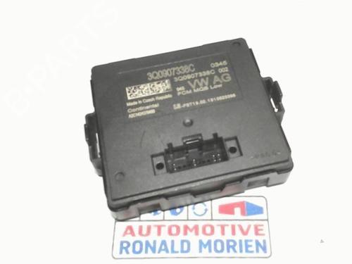 control-unit-audi-a3-sportback-8va-8vf-2012-2013-2014-2015-2016-2017-2018-2019-2020-2021-40426704 main image