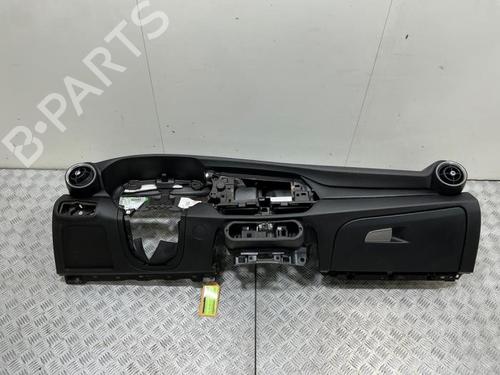 dashboard-alfa-romeo-giulia-952_-2015-40421289 main image