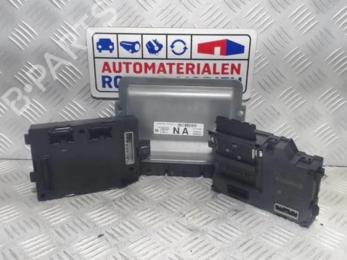 Used Engine control unit (ECU) Engine control unit (ECU) RENAULT CAPTUR I (J5_, H5_) 0.9 TCe 90 (90 hp) 40371006 40371006