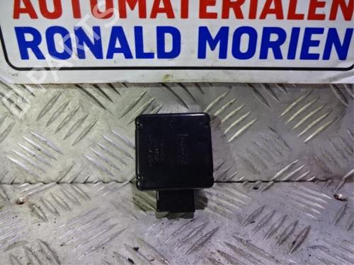 antennabase-ford-ecosport-2011-2012-2013-2014-2015-2016-2017-2018-2019-2020-2021-2022-40427570 main image