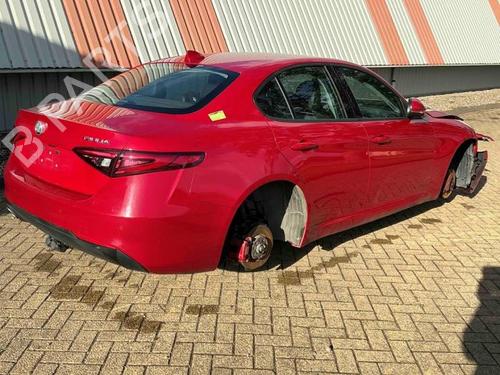 Interior roof light ALFA ROMEO GIULIA (952_) 2.2 D (952AEM250, 952AEA250) | BP40423250I8 - Image 7