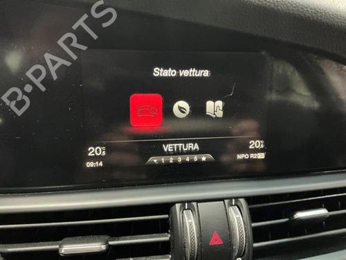 Interior roof light ALFA ROMEO GIULIA (952_) 2.2 D (952AEM250, 952AEA250) | BP40423250I8 - Image 29