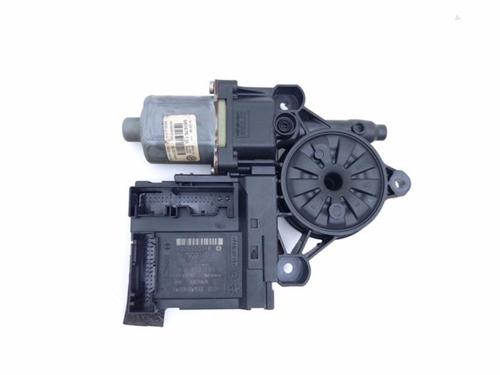 electronic-module-vw-passat-b6-3c2-2005-2006-2007-2008-2009-2010-2011-40482640 main image