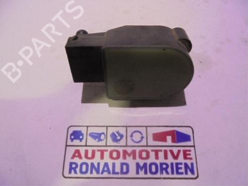 Used Electronic sensor Electronic sensor VW PHAETON (3D1, 3D2, 3D3, 3D4, 3D6, 3D7, 3D8, 3D9) 3.0 V6 TDI 4motion (224 hp) 40366359 40366359