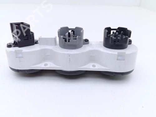 Climate control FORD TRANSIT CONNECT (P65_, P70_, P80_) 1.8 TDCi | BP40359889I5 - Image 3