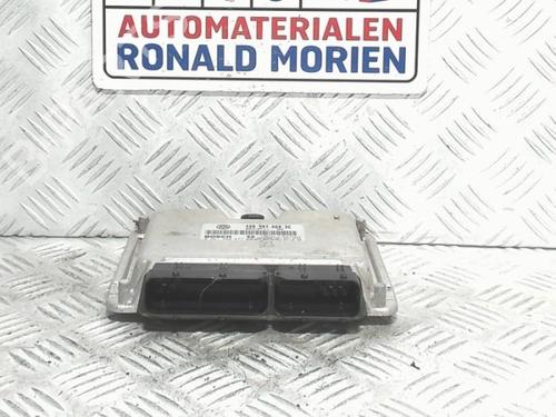 Used Engine control unit (ECU) Engine control unit (ECU) VW PHAETON (3D1, 3D2, 3D3, 3D4, 3D6, 3D7, 3D8, 3D9) 4.2 V8 4motion (335 hp) 40370747 40370747