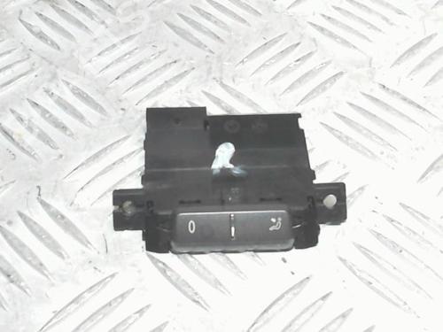 Used Switch Switch VW PHAETON (3D1, 3D2, 3D3, 3D4, 3D6, 3D7, 3D8, 3D9) 5.0 V10 TDI 4motion (313 hp) 40427647 40427647