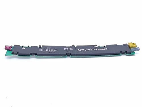 Used Electronic module Electronic module VW PHAETON (3D1, 3D2, 3D3, 3D4, 3D6, 3D7, 3D8, 3D9) 4.2 V8 4motion (335 hp) 40426916 40426916