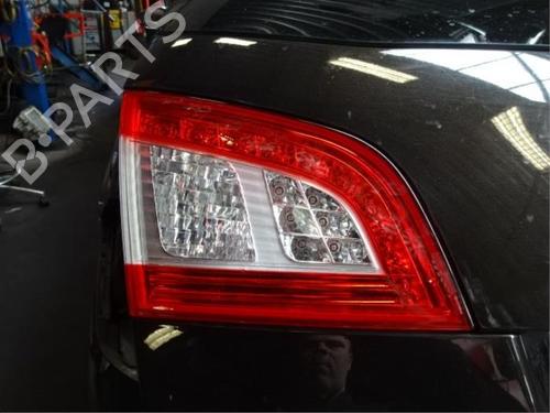 left-taillight-peugeot-508-sw-i-8e_-2010-2011-2012-2013-2014-2015-2016-2017-2018-40468297 main image