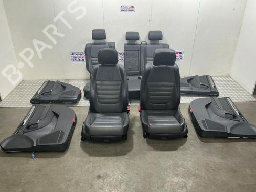 seats-set-vw-touareg-7p5-7p6-2010-2011-2012-2013-2014-2015-2016-2017-2018-40479796 main image
