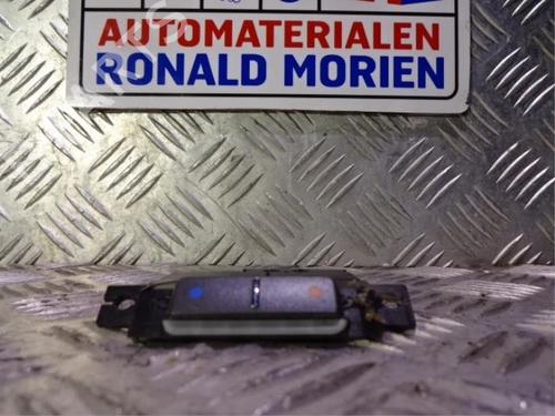 switch-vw-phaeton-3d1-3d2-3d3-3d4-3d6-3d7-3d8-3d9-2002-2003-2004-2005-2006-2007-2008-2009-2010-2011-2012-2013-2014-2015-2016-40361469 main image