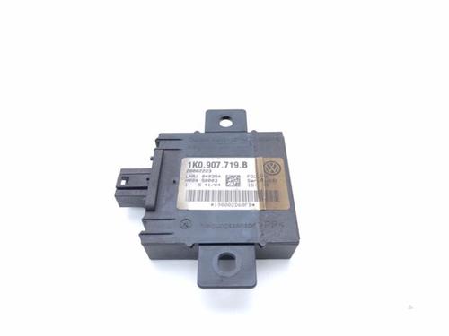 Used Control unit Control unit VW GOLF V (1K1) 2.0 GTI (200 hp) 40386935 40386935