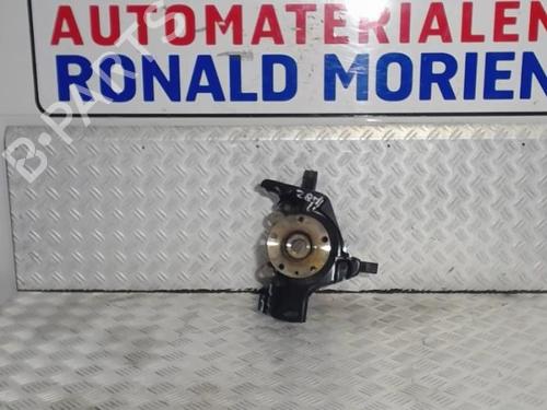 left-front-steering-knuckle-fiat-500l-351_-352_-2012-40365296 main image