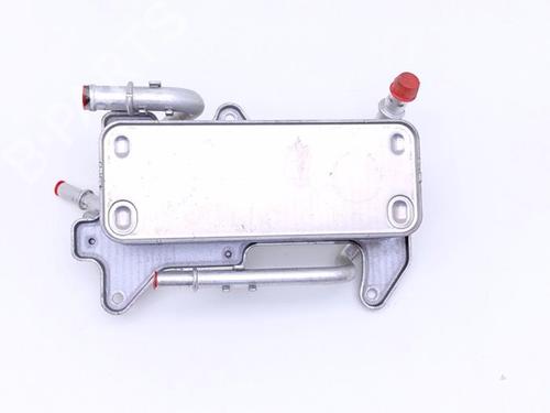 oil-radiator-audi-a4-b9-avant-8w5-8wd-2015-40418349 main image