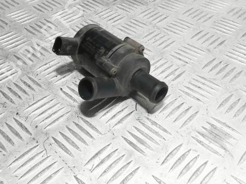 Used Auxiliary water pump Auxiliary water pump VW TOUAREG (7LA, 7L6, 7L7) 5.0 V10 TDI (313 hp) 40371473 40371473
