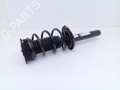 left-front-shock-absorber-vw-golf-vii-5g1-bq1-be1-be2-2012-2013-2014-2015-2016-2017-2018-2019-2020-2021-40364792 main image