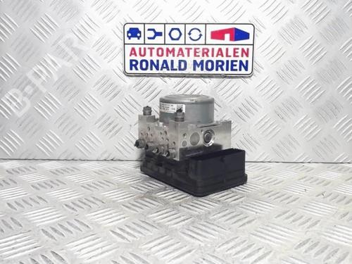 abs-pump-vw-golf-vii-5g1-bq1-be1-be2-2012-2013-2014-2015-2016-2017-2018-2019-2020-2021-40368096 main image