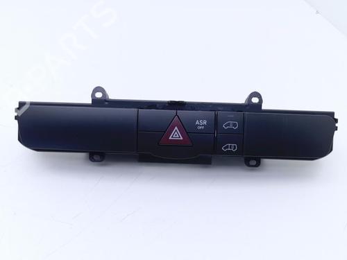 Used Warning switch Warning switch MERCEDES-BENZ SPRINTER 4,6-t Van (B906) 419 CDI (906.653, 906.655, 906.657) (190 hp) 40361264 40361264