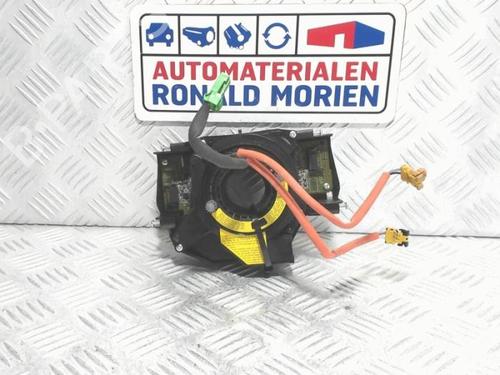 squib-airbag-volvo-v50-545-2003-2004-2005-2006-2007-2008-2009-2010-2011-2012-40360767 main image