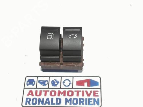 Used Switch Switch VW CC B7 (358) 2.0 TFSI (200 hp) 40427705 40427705