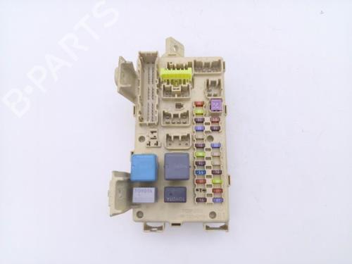 Used Fuse box Fuse box TOYOTA AVENSIS Estate (_T25_) 2.2 D-CAT (ADT251_, ADT251R) (177 hp) 40372665 40372665