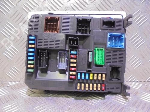 Used Fuse box Fuse box PEUGEOT 208 I (CA_, CC_) 1.2 VTI 82 (82 hp) 40473417 40473417