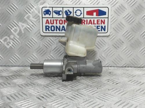 Used Brake master cylinder Brake master cylinder MERCEDES-BENZ E-CLASS T-Model (S212) E 250 CDI / BlueTEC (212.203, 212.204) (204 hp) 40367643 40367643