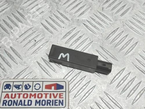 Used Antenna/Base Antenna/Base SUZUKI BALENO (FW, EW) 1.2 (A1K412) (90 hp) 40428026 40428026