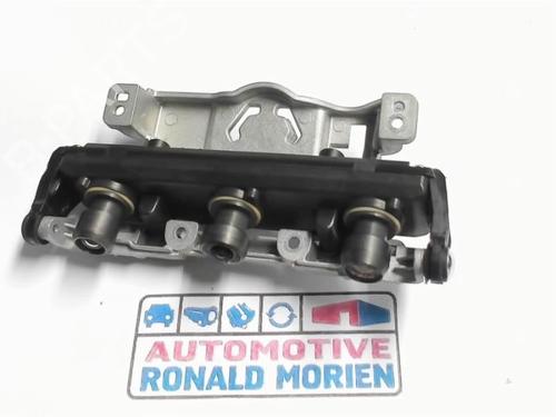 camera-tesla-model-3-5yj3-2017-40361624 main image